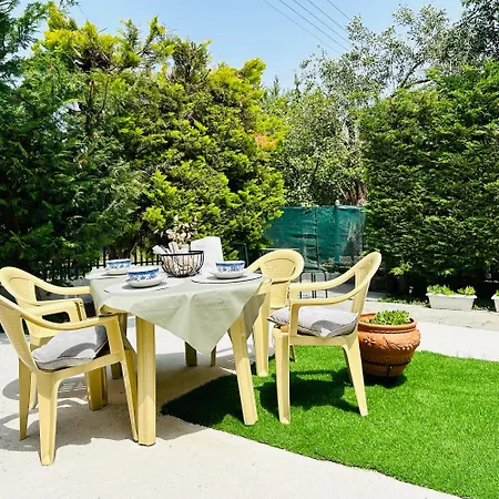 Garden House *